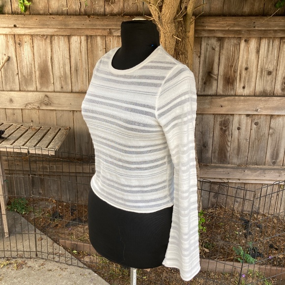 Fine Knit Crop Sweater by ASOS - Picture 6 of 9